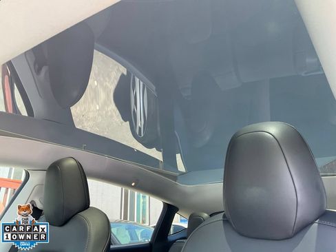 Used 2020 Tesla Model Y Long Range AWD/4WD image 21