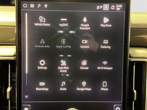 New 2026 GMC Yukon XL Elevation image 15