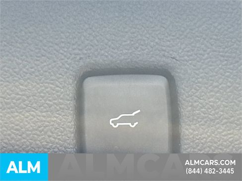 Certified 2025 Ford Escape ST-Line Select AWD/4WD image 22