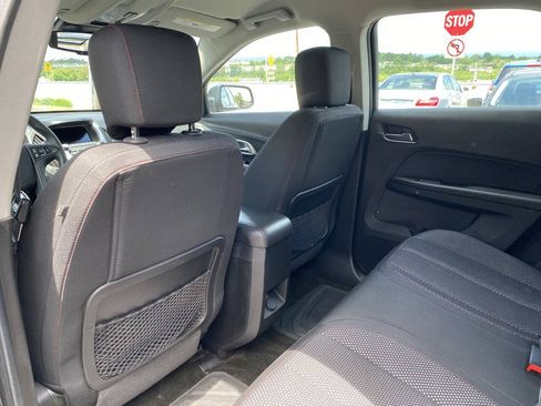 Used 2017 Chevrolet Equinox LS AWD/4WD image 15