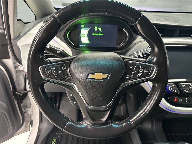 Used 2020 Chevrolet Bolt Premier w/ Infotainment Package FWD image 20