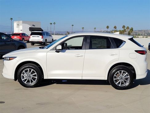 New 2025 MAZDA CX-5 AWD 2.5 S w/ Select Package image 4