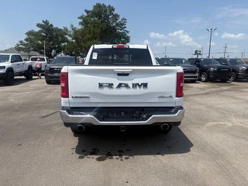 Used 2025 RAM 1500 Laramie AWD/4WD image 6