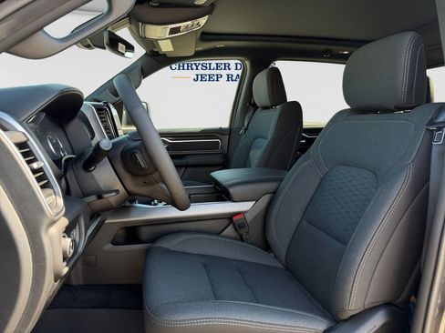 New 2026 RAM 1500 Big Horn AWD/4WD image 18