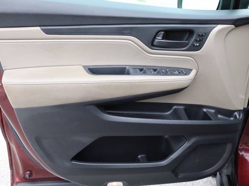 Used 2020 Honda Odyssey EX-L image 12