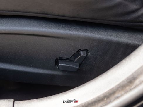 Used 2018 Dodge Charger R/T RWD image 37