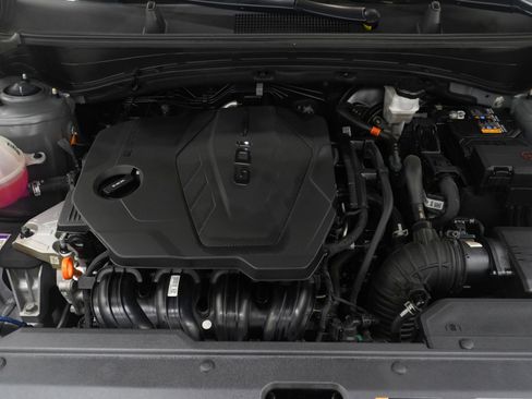 Used 2024 Kia Sportage LX image 27