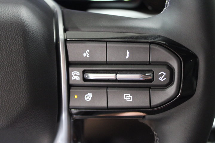New 2026 Chevrolet Colorado ZR2 AWD/4WD image 31