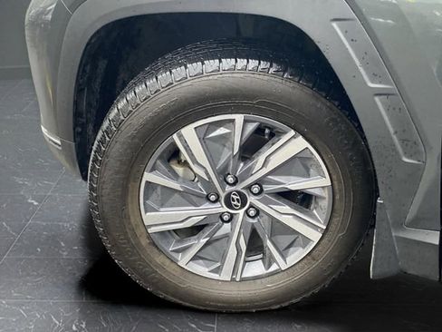 Used 2022 Hyundai Tucson Blue image 31