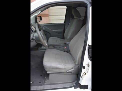 Used 2019 Nissan Frontier S image 15