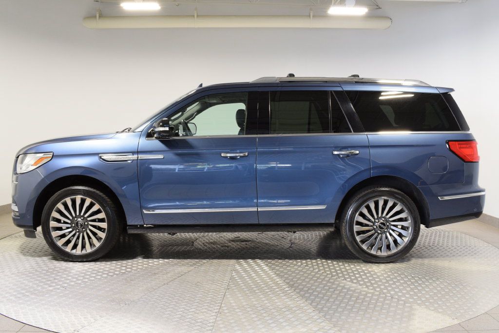 Used 2019 Lincoln Navigator Reserve w/ Cargo Package AWD/4WD image 10