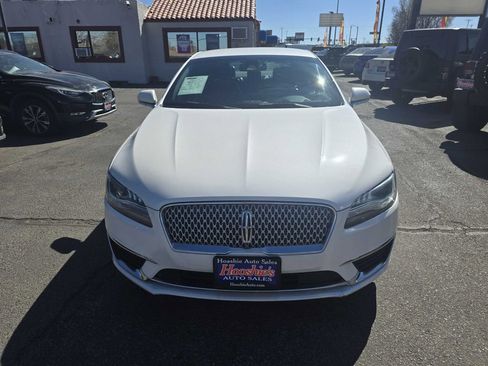Used 2019 Lincoln MKZ Premiere AWD/4WD image 3