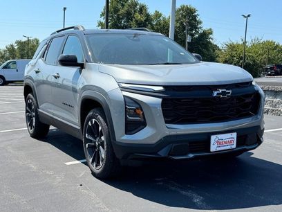 New 2027 Chevrolet Equinox RS w/ LPO, Floor Liner Package