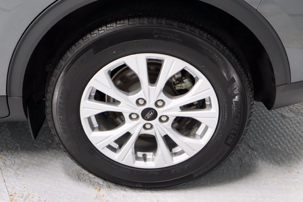 Used 2023 Ford Escape Active w/ Cold Weather Package FWD image 19