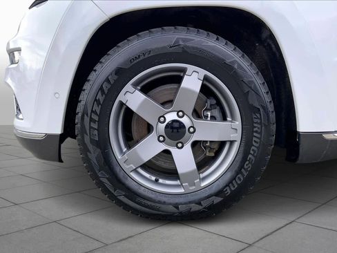 Used 2020 Jeep Grand Cherokee Summit image 10