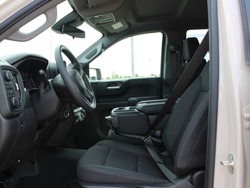 New 2026 Chevrolet Silverado 1500 Custom Trail Boss w/ LPO, Dark Essentials Package AWD/4WD image 26