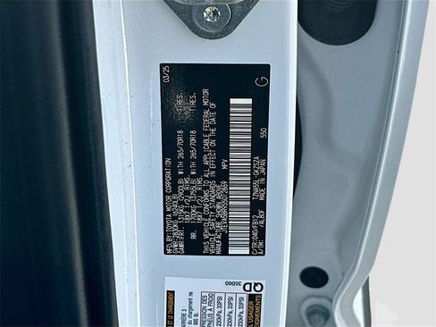 Used 2025 Toyota 4Runner TRD Off-Road image 29