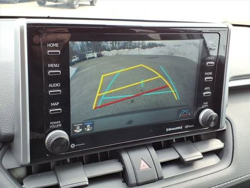 Used 2020 Toyota RAV4 XLE w/ Convenience Package image 19