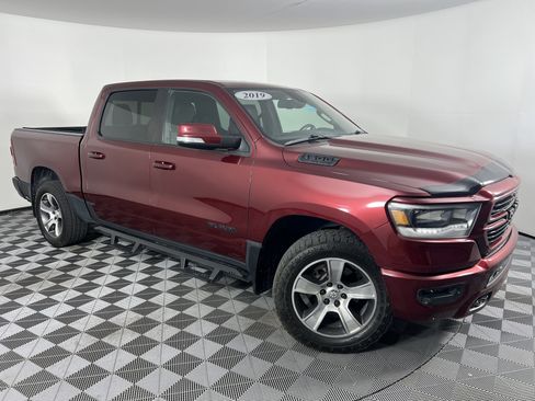 Used 2019 RAM 1500 Sport w/ Level 2 Equipment Group AWD/4WD image 2