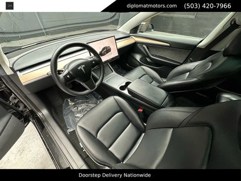 Used 2023 Tesla Model 3 Long Range image 16