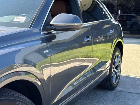 Used 2023 Audi Q8 Premium Plus w/ Premium Plus Package AWD/4WD image 4