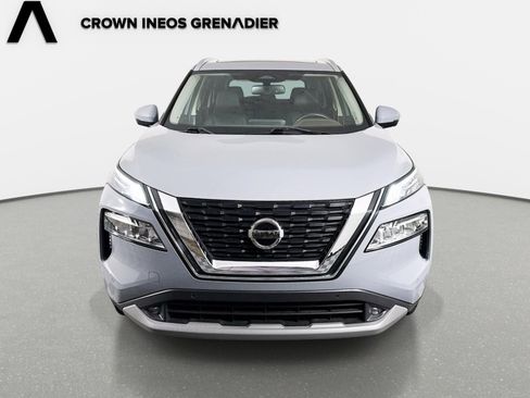 Used 2021 Nissan Rogue SL w/ Premium Package FWD image 2