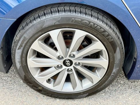 Used 2015 Hyundai Sonata Sport w/ Option Group 04 FWD image 44