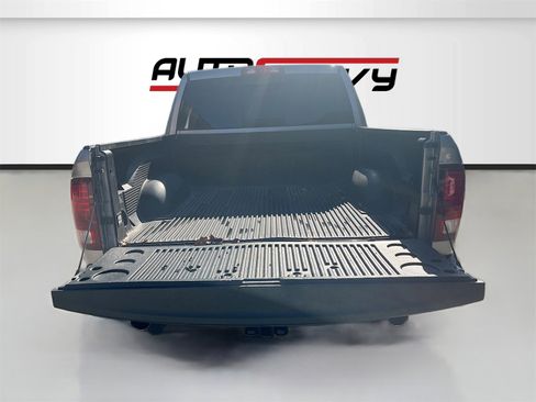 Used 2019 RAM 1500 Classic Warlock w/ Electronics Group image 25