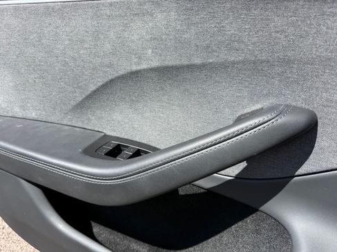 Used 2025 Tesla Model 3 Long Range RWD image 15