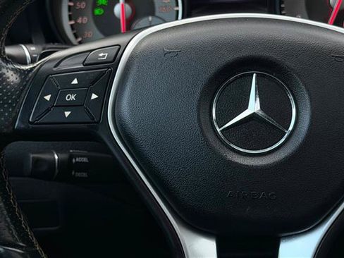 Used 2014 Mercedes-Benz CLA 250 image 30