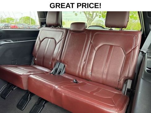 Used 2024 Ford Expedition Limited RWD image 15