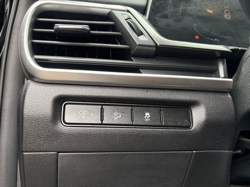 Used 2023 Kia Telluride LX image 27