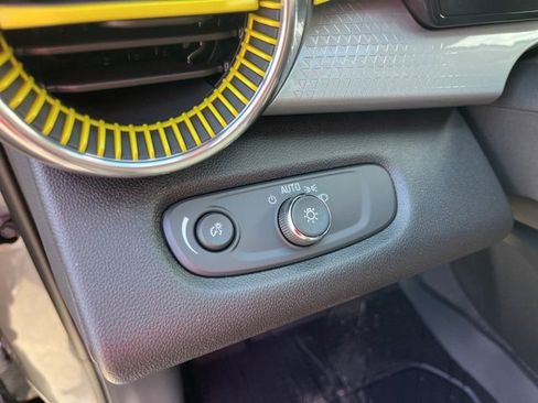 New 2026 Chevrolet Trax LT image 16