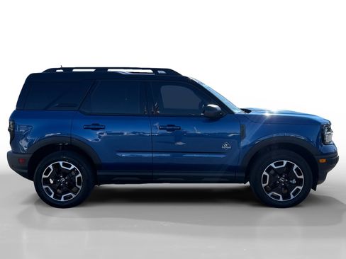 Used 2024 Ford Bronco Sport Outer Banks w/ Tech Package AWD/4WD image 6
