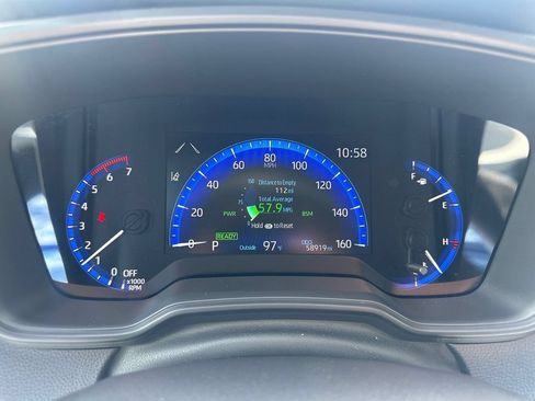 Used 2022 Toyota Corolla LE FWD image 20