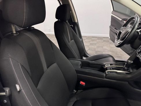 Used 2019 Honda Civic EX image 57