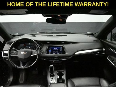 Used 2023 Cadillac XT4 Premium Luxury AWD/4WD image 15