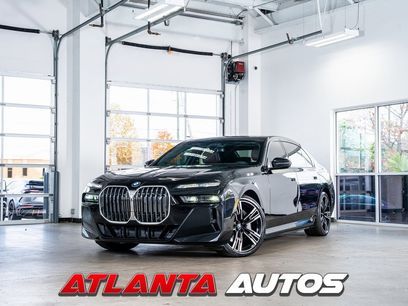 Used 2023 BMW i7 xDrive60 w/ Executive Package 2