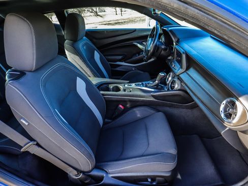 Used 2020 Chevrolet Camaro LS image 37