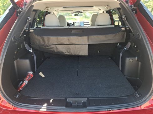 Used 2025 Mitsubishi Outlander SEL FWD image 18