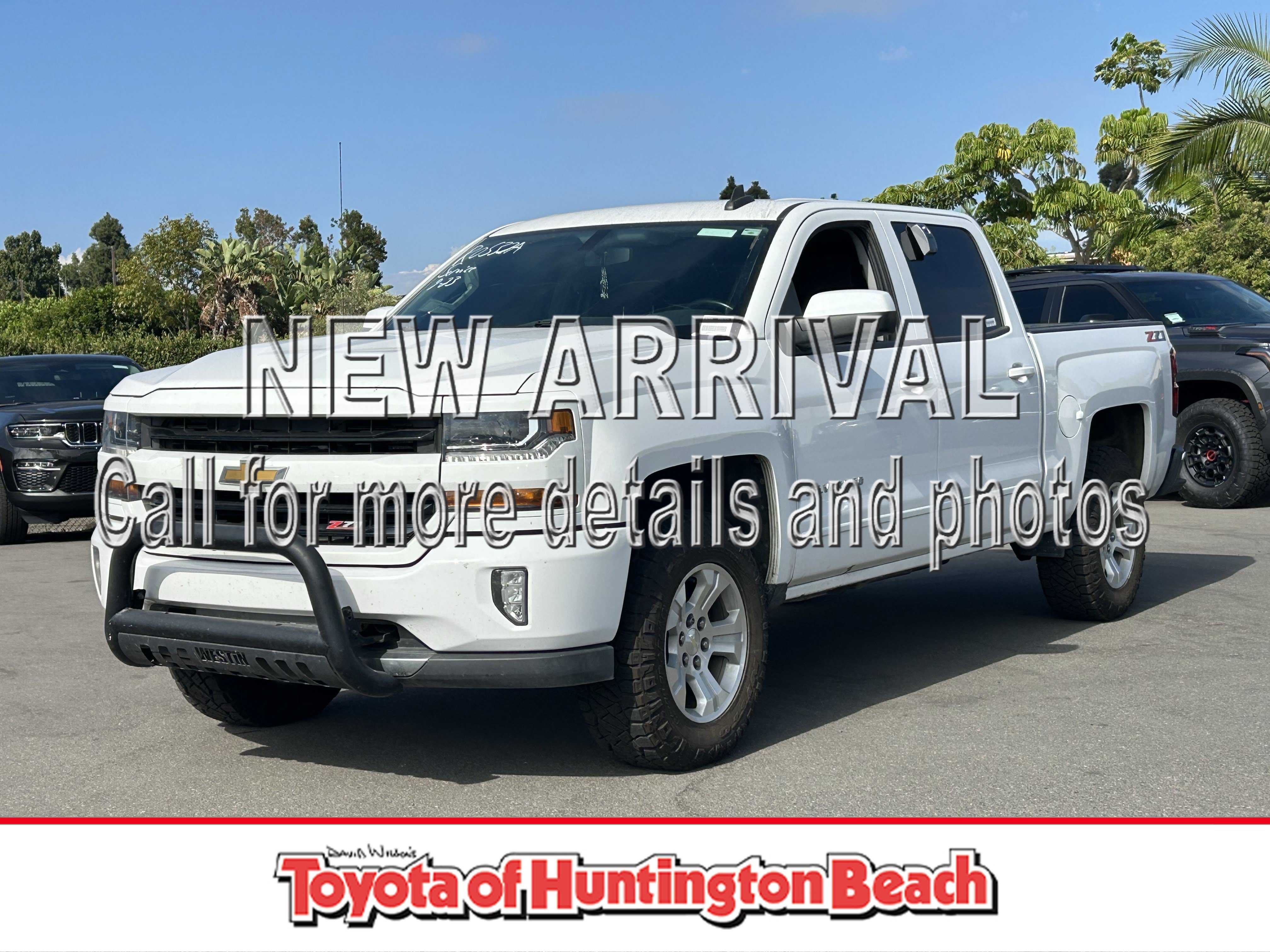 Used 2018 Chevrolet Silverado 1500 LT w/ All Star Edition AWD/4WD image 1