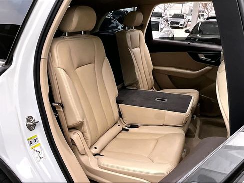 Used 2017 Audi Q7 3.0T Premium Plus image 20