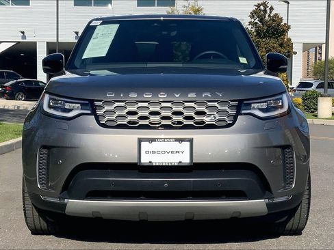 Used 2025 Land Rover Discovery S AWD/4WD image 3