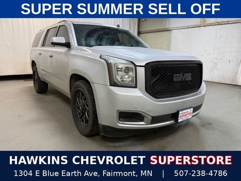 Used 2015 GMC Yukon XL Denali w/ Touring Package AWD/4WD image 1