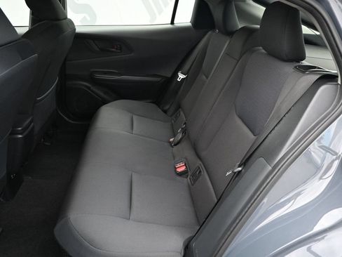 Used 2025 Toyota Prius LE FWD image 16