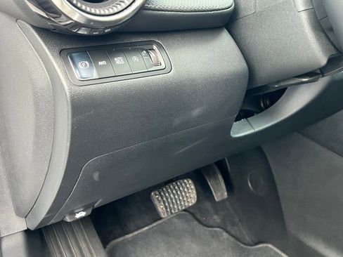 Used 2026 Chevrolet Equinox LT image 29