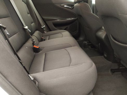 Used 2024 Chevrolet Malibu LS image 19