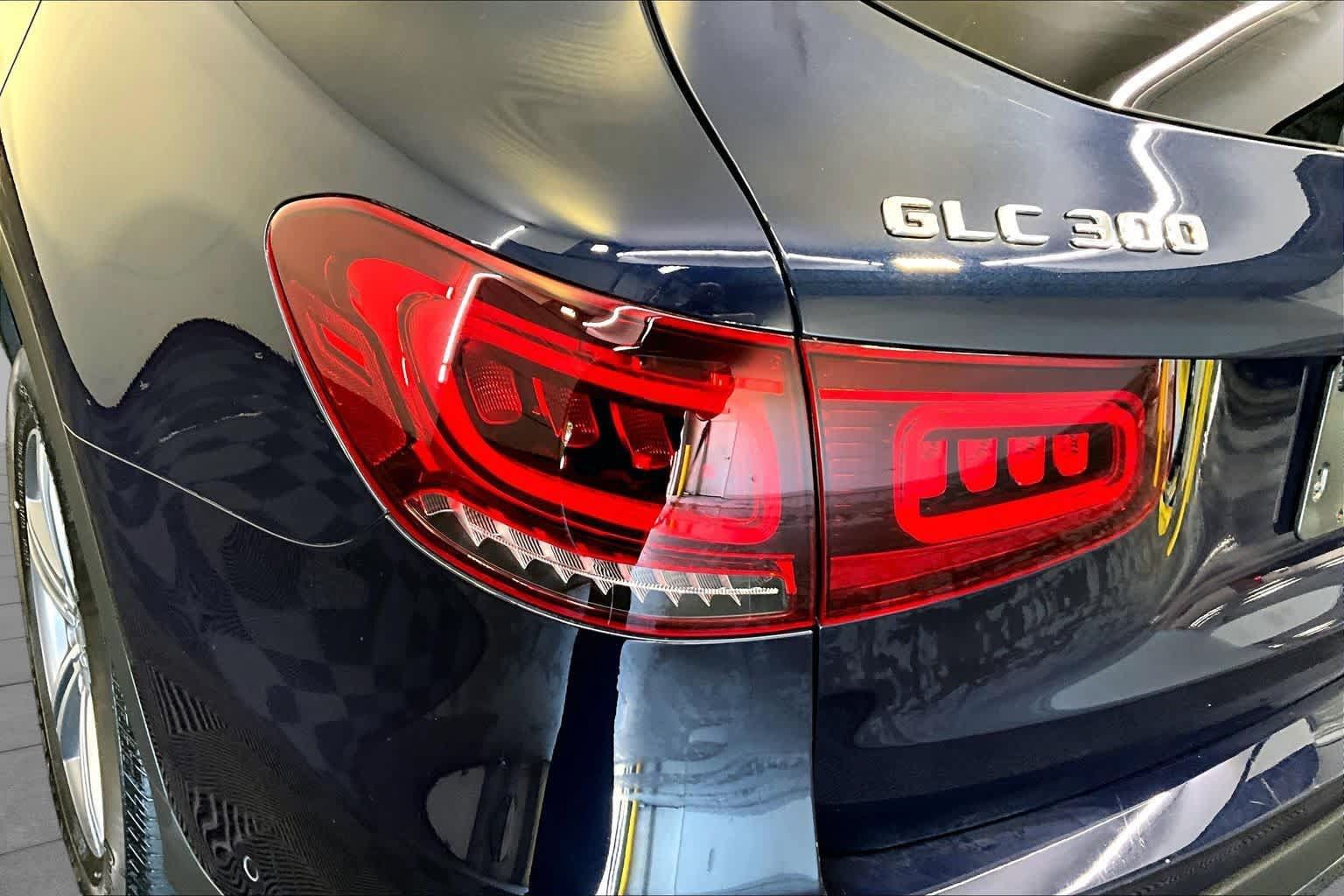 Certified 2022 Mercedes-Benz GLC 300 4MATIC image 28