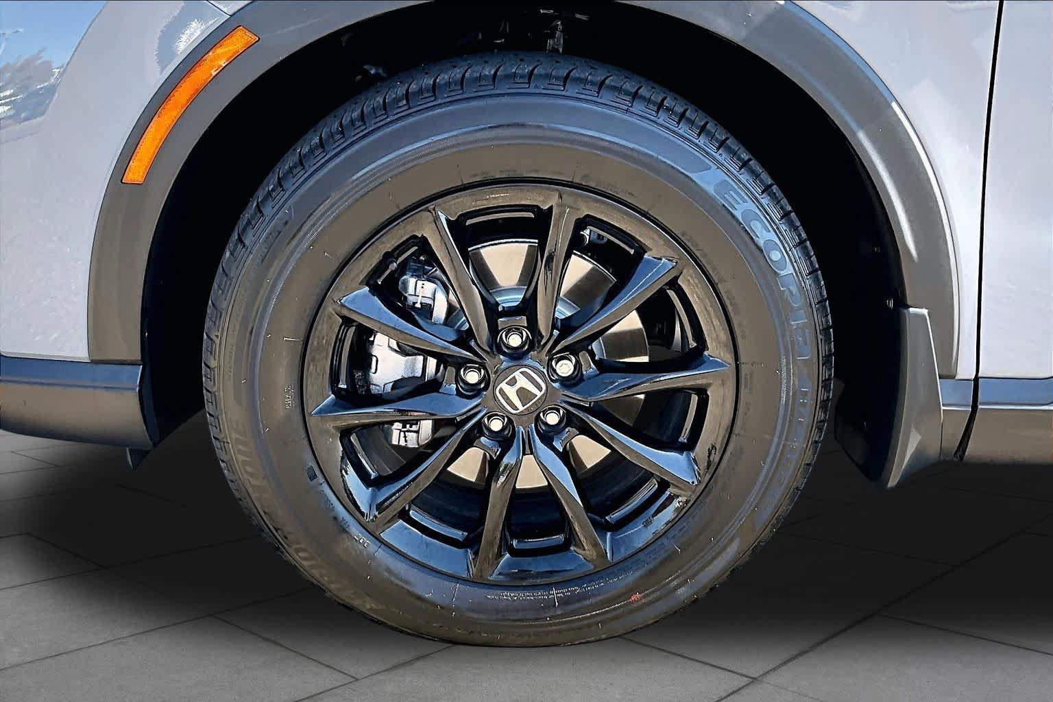 Used 2026 Honda CR-V Sport-L image 10