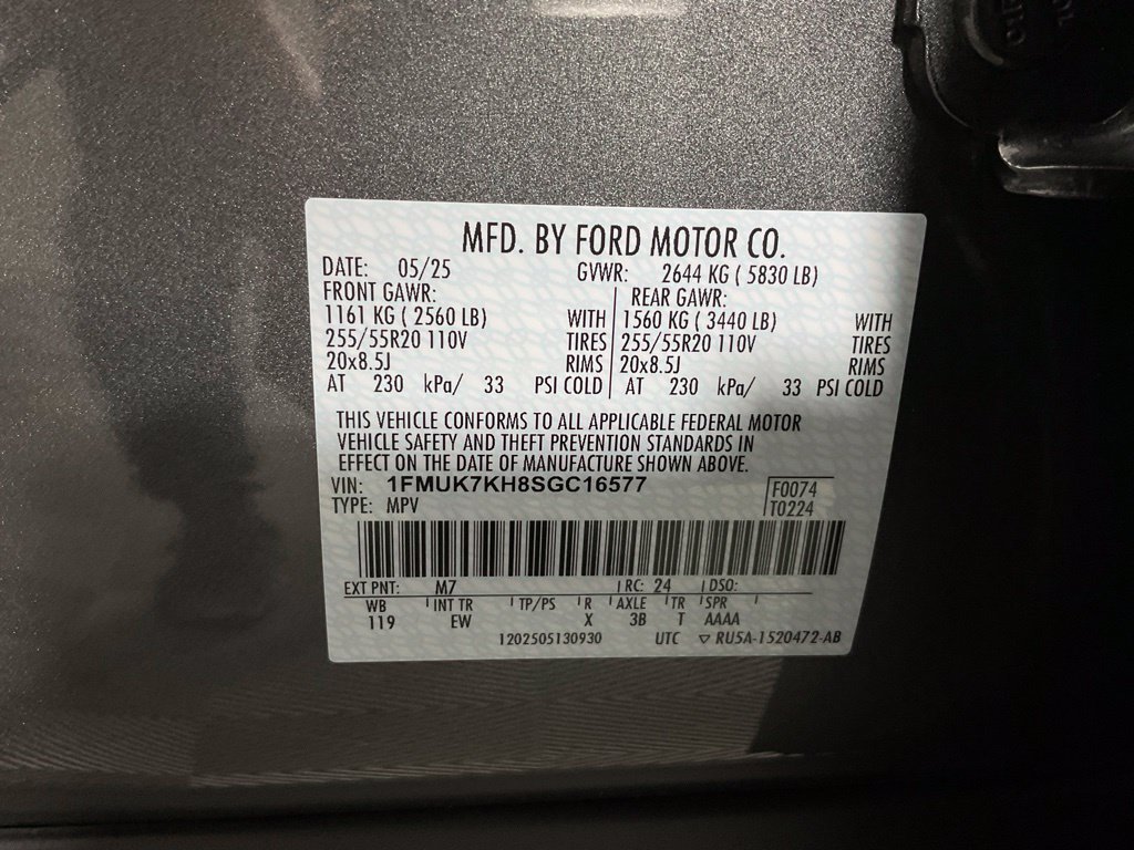 Used 2025 Ford Explorer ST-Line w/ Premium Package RWD image 25